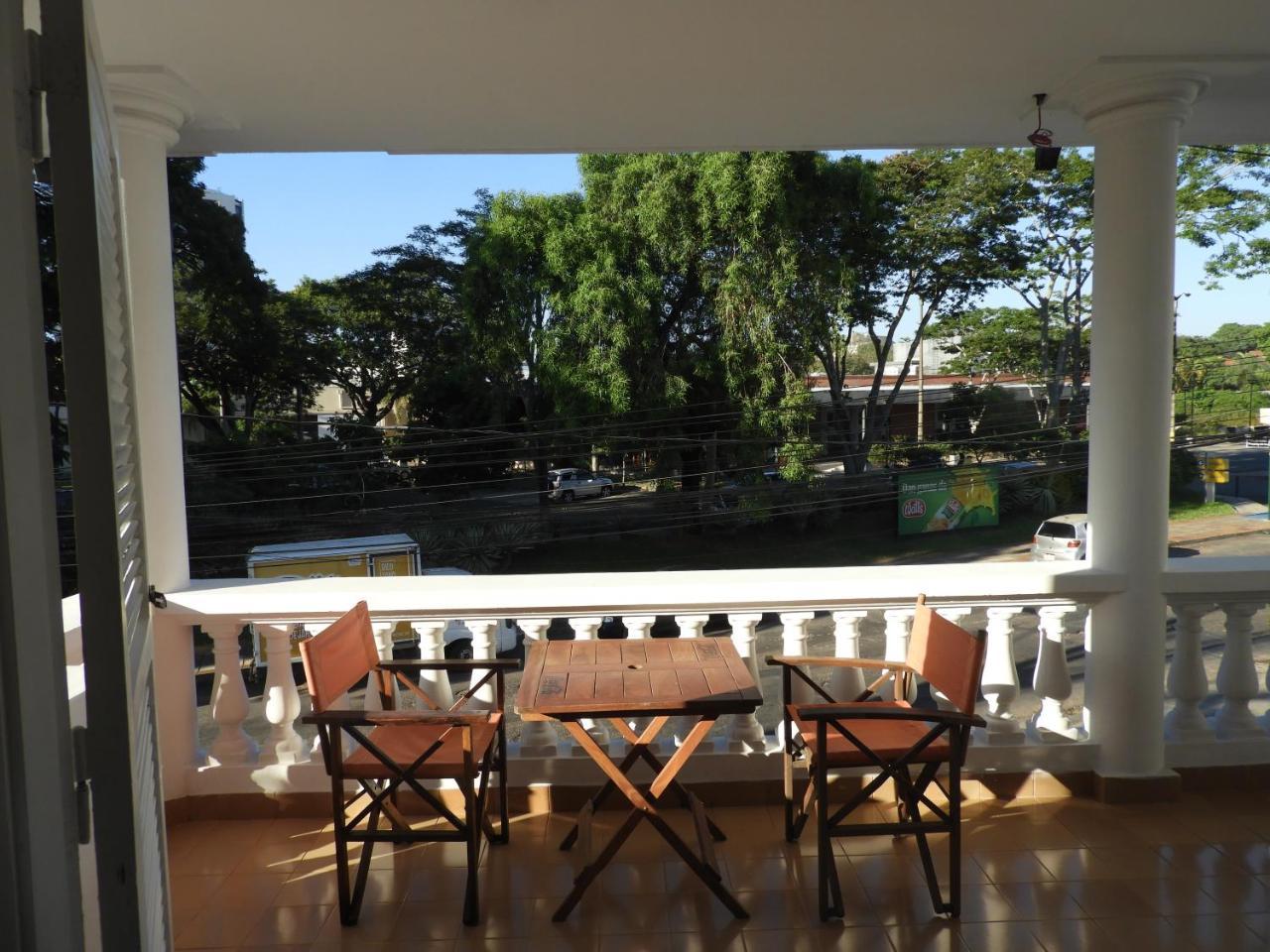 Hotel Casa Jardin Asuncion Buitenkant foto